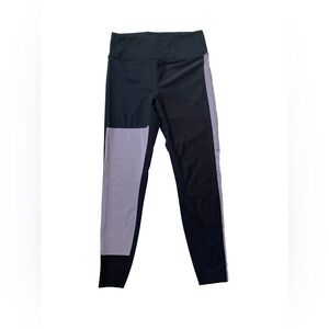 Alala Women’s Size Medium Black and Purple Color Block Athletic Leggings